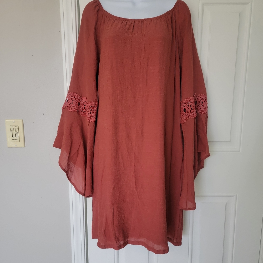 Wrangler Boho Flutter Sleeve Crochet Accent Dress Burnt Orange Rust Color Size M